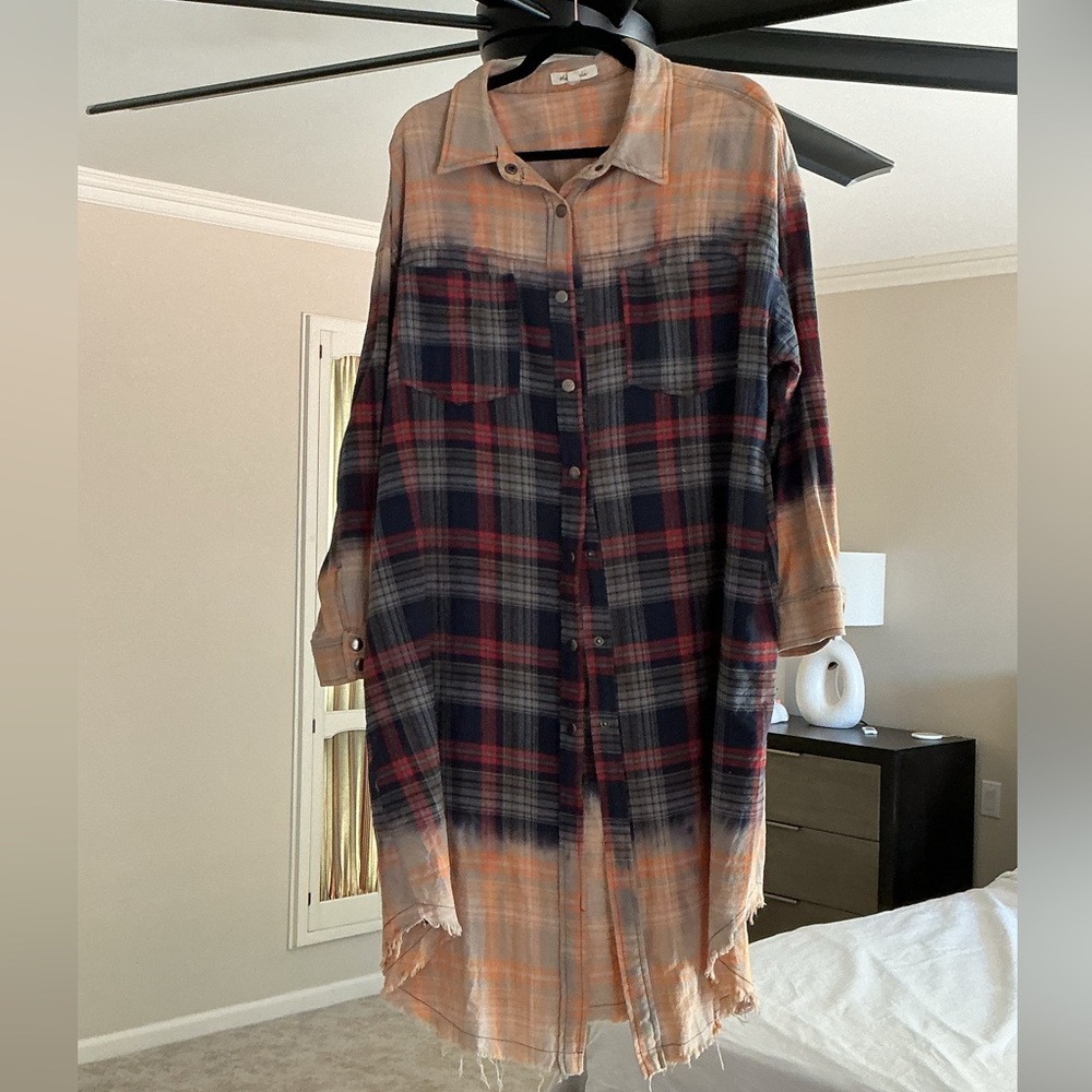 Oli & Hali Orange Plaid Long Shacket. Worn once. Says M but more like XL